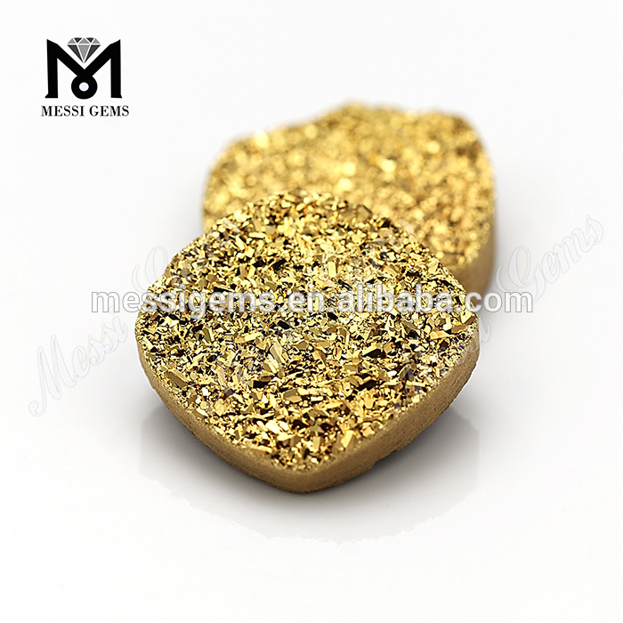 クッション形状の金メッキ色のドルージー瑪瑙石