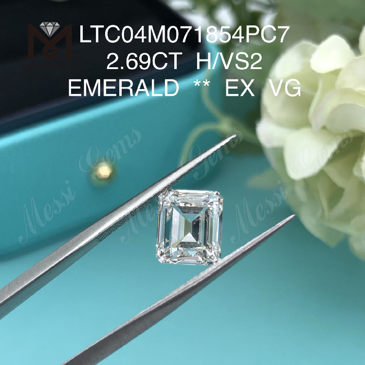 2.69 カラット H VS2 ラボ作成エメラルド カット ダイヤモンド
