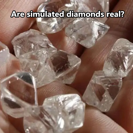 模造ダイヤモンドは本物ですか?