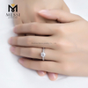 18k リアルゴールド ダイヤモンド リング カスタム デザインの女性のモダンな結婚指輪